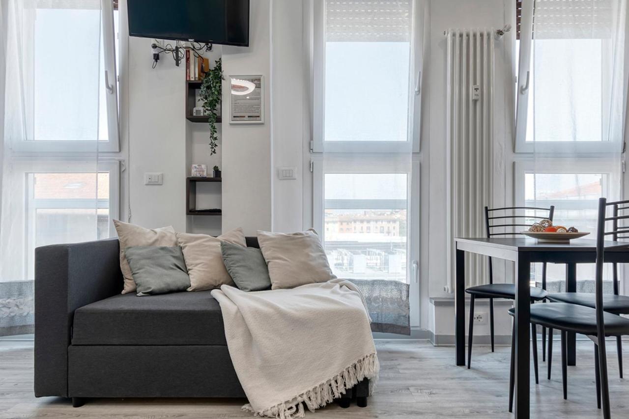 Apartment Front Station - Stazione Di Bologna
