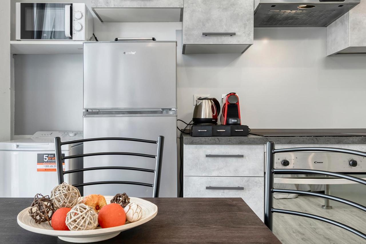 Front Station - Stazione Di Apartment *