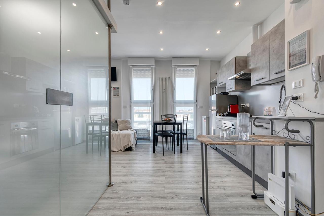 Apartment Front Station - Stazione Di *